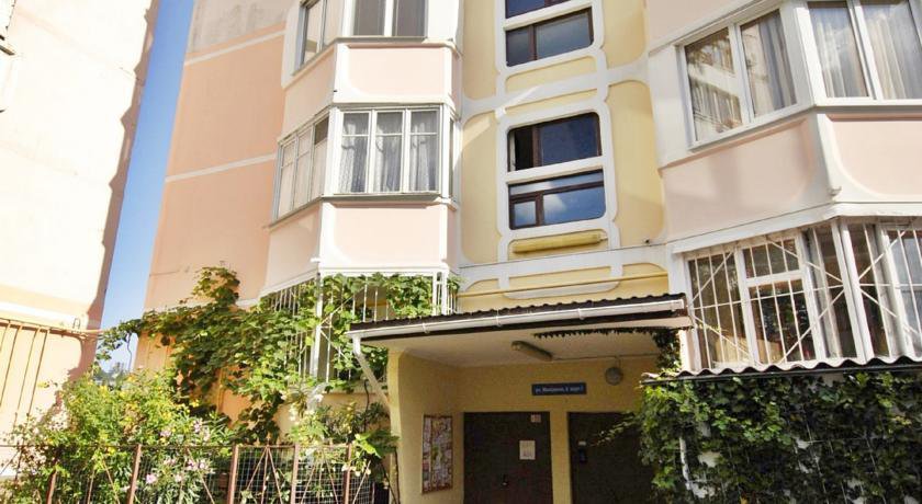 Апартаменты Apartment On Makarenko Ялта-5