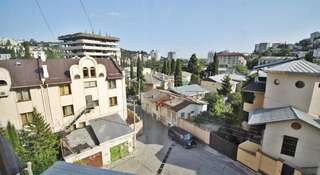 Апартаменты Apartment On Makarenko Ялта Апартаменты с видом на море-10